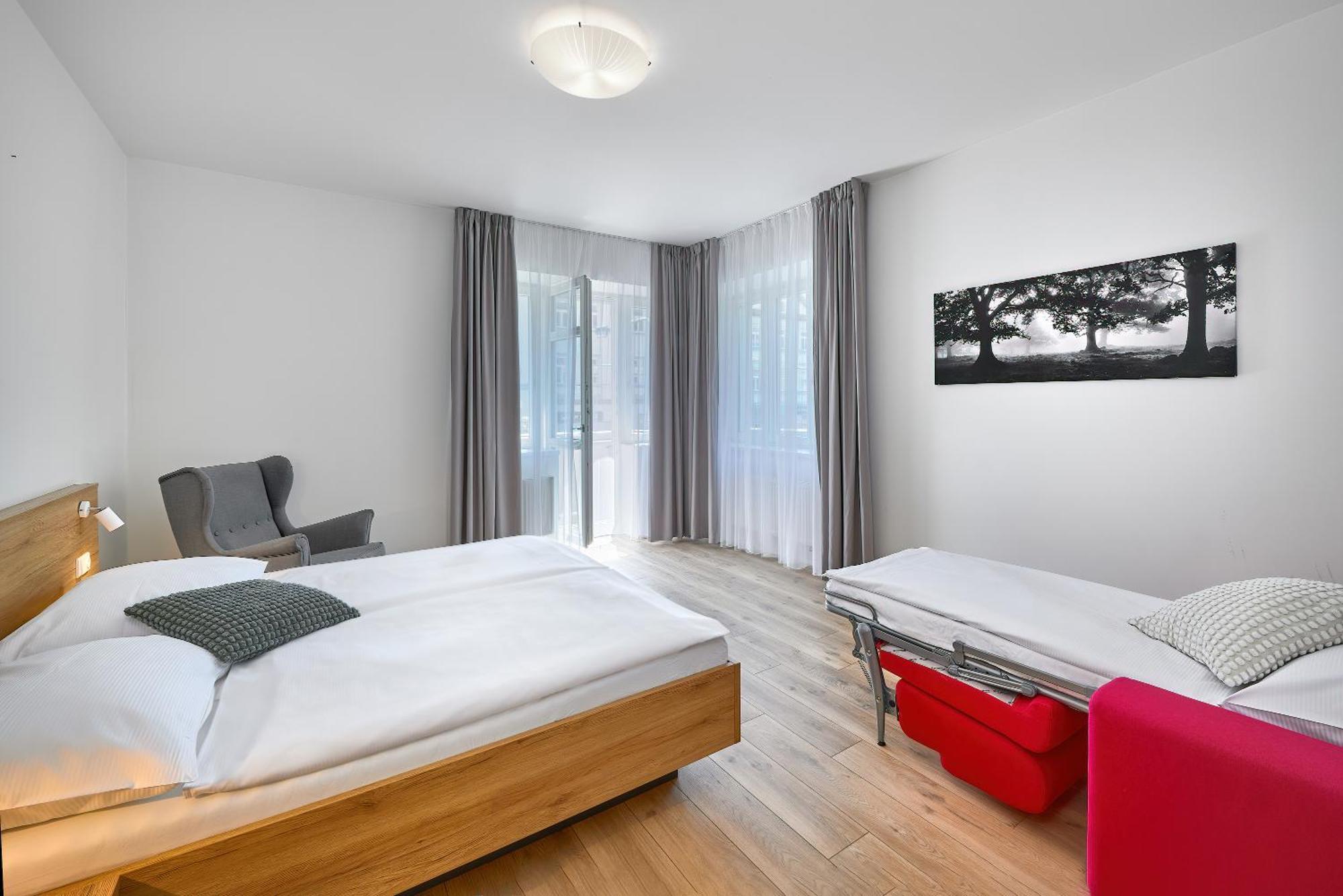 Downtown Suites Belohorska Praga Exterior foto