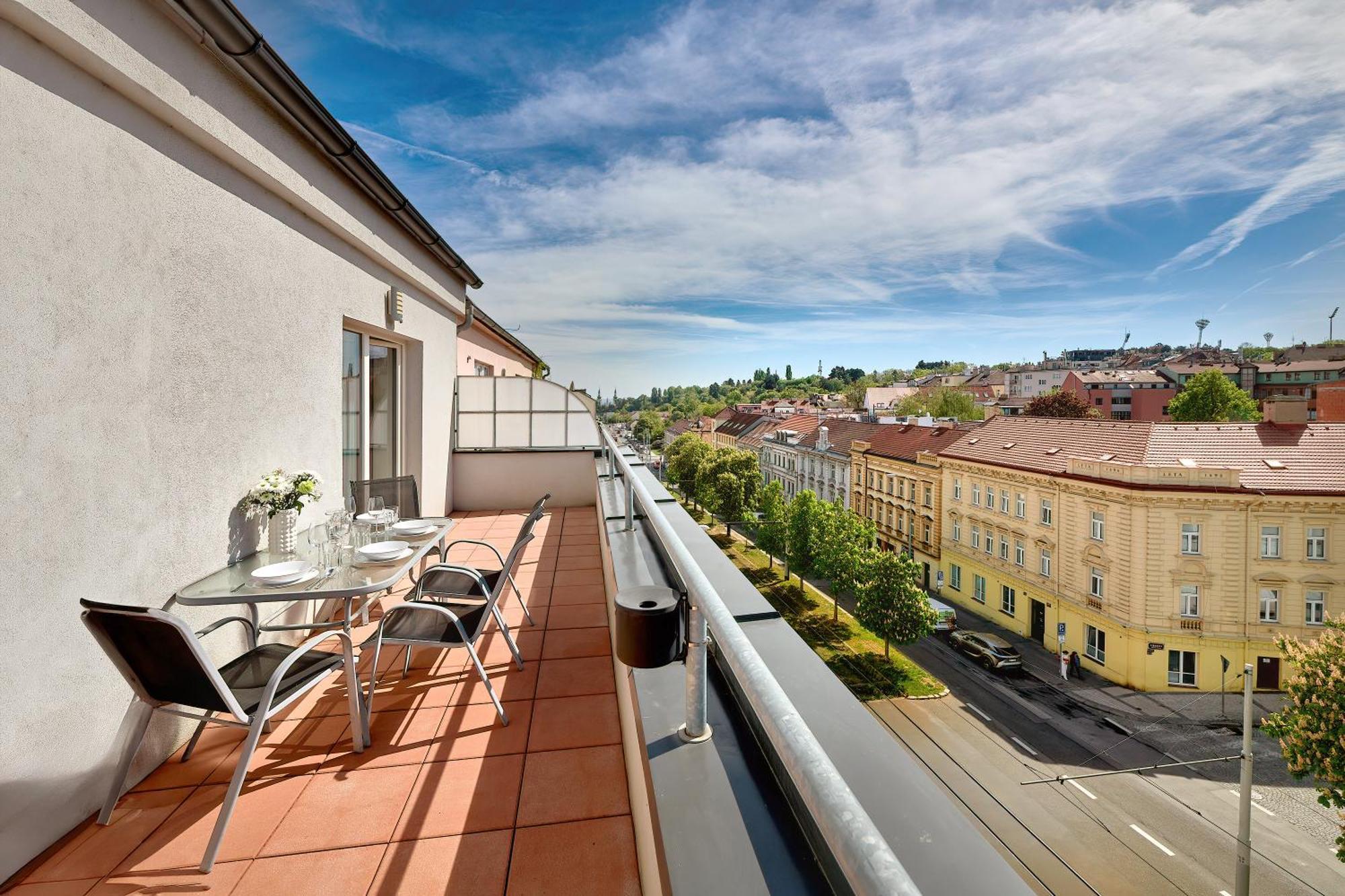Downtown Suites Belohorska Praga Exterior foto