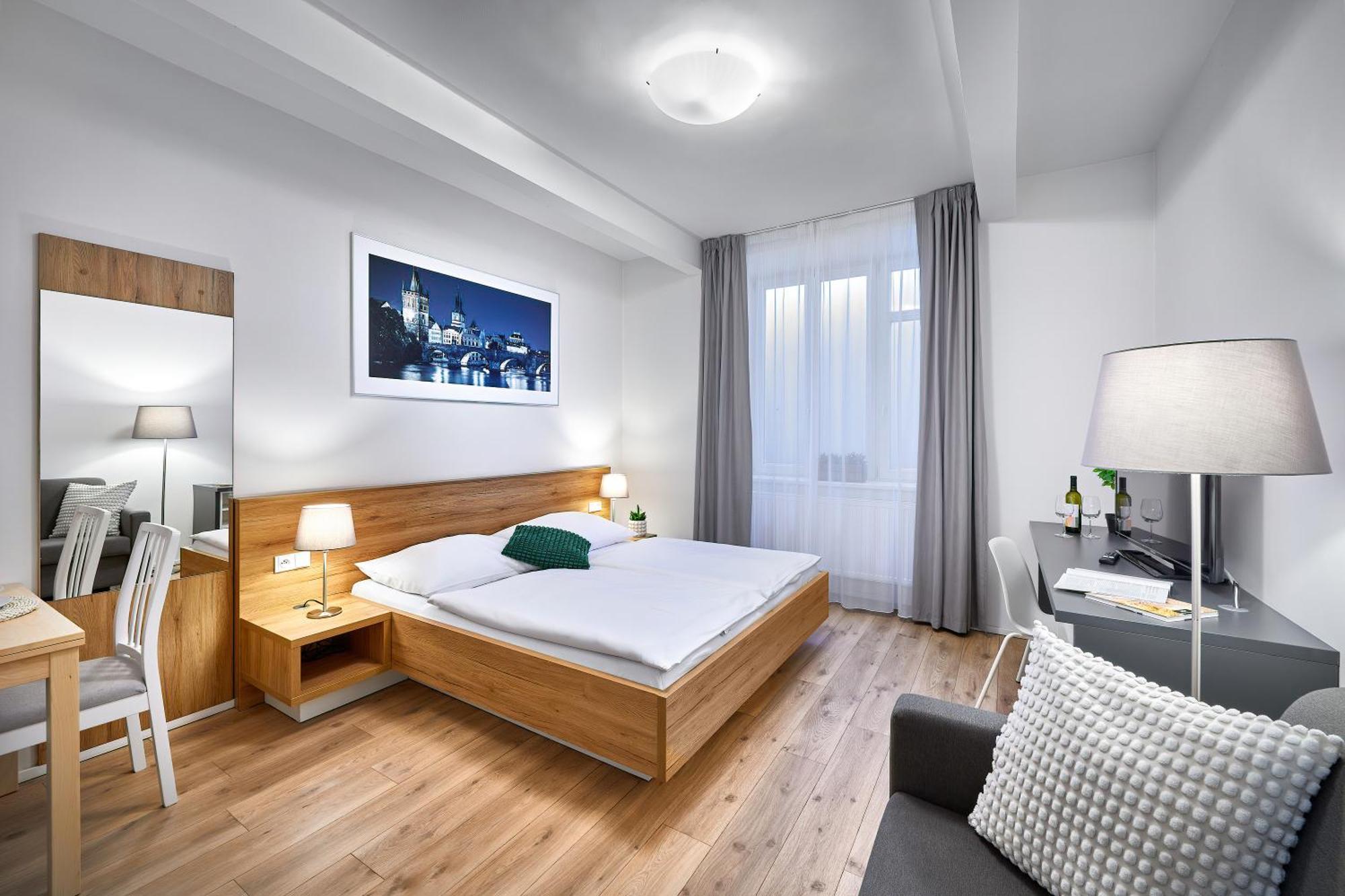Downtown Suites Belohorska Praga Exterior foto