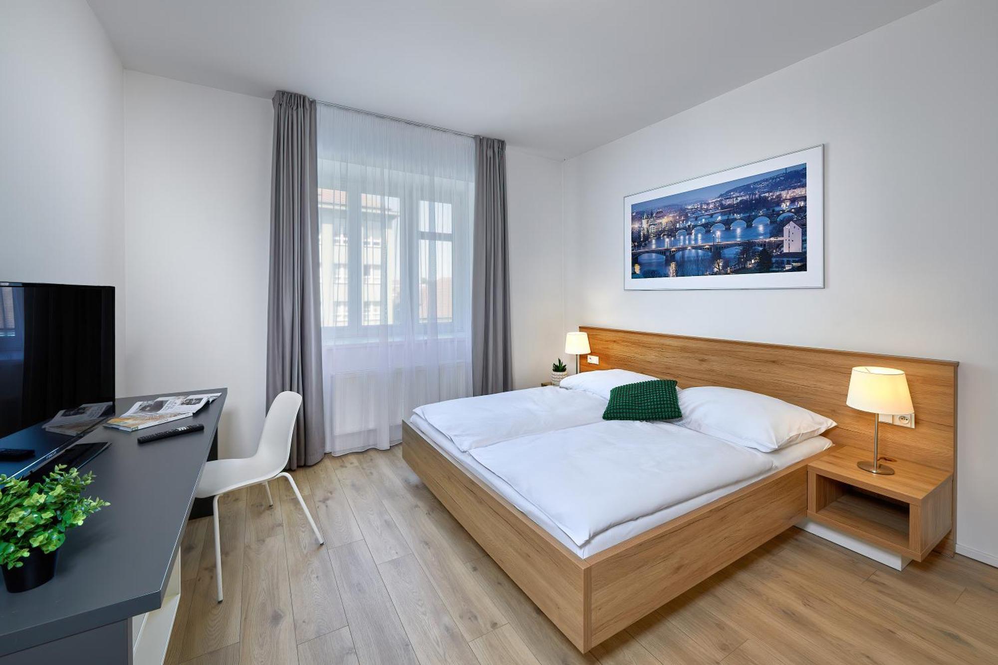 Downtown Suites Belohorska Praga Exterior foto