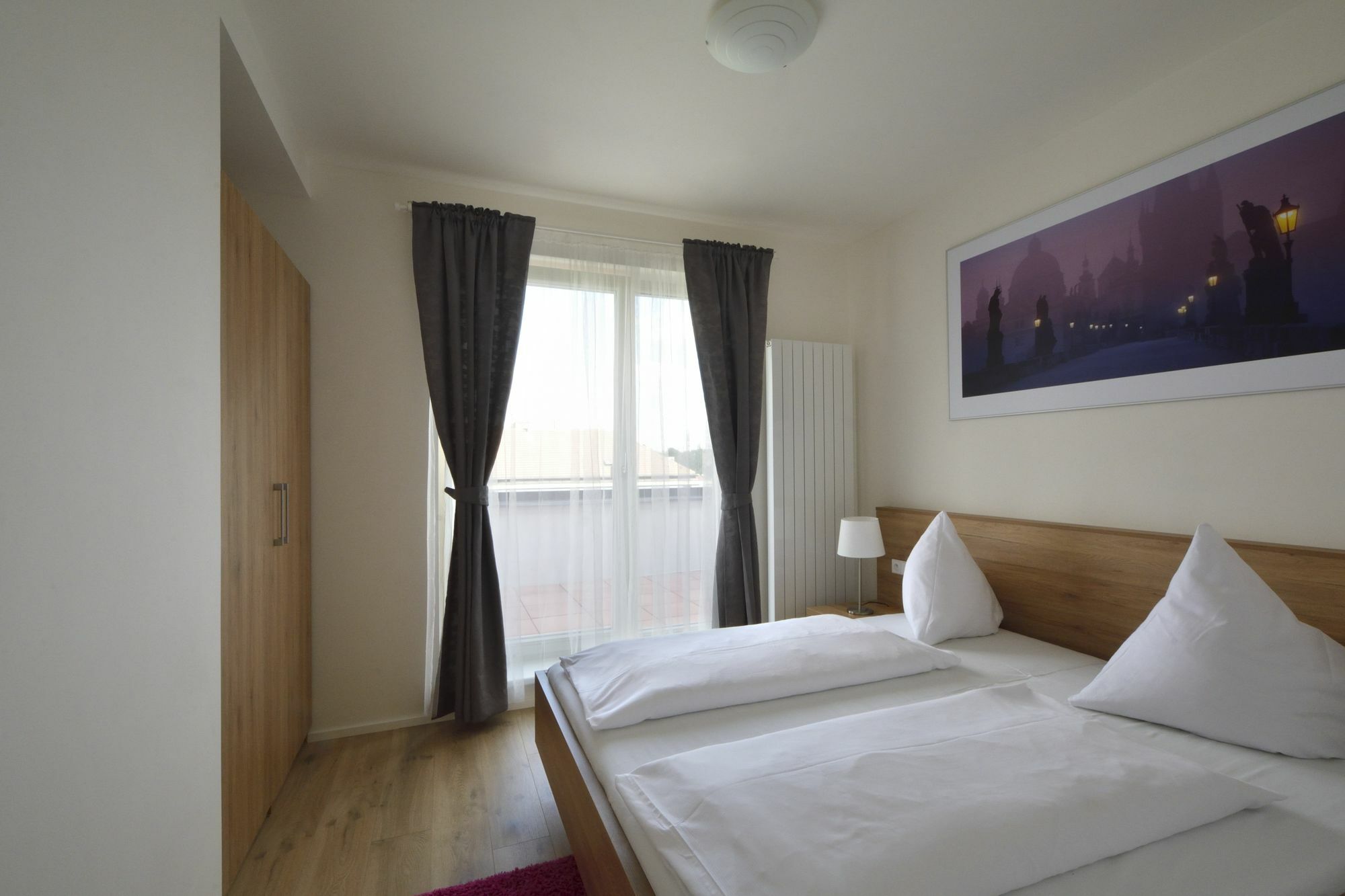 Downtown Suites Belohorska Praga Exterior foto