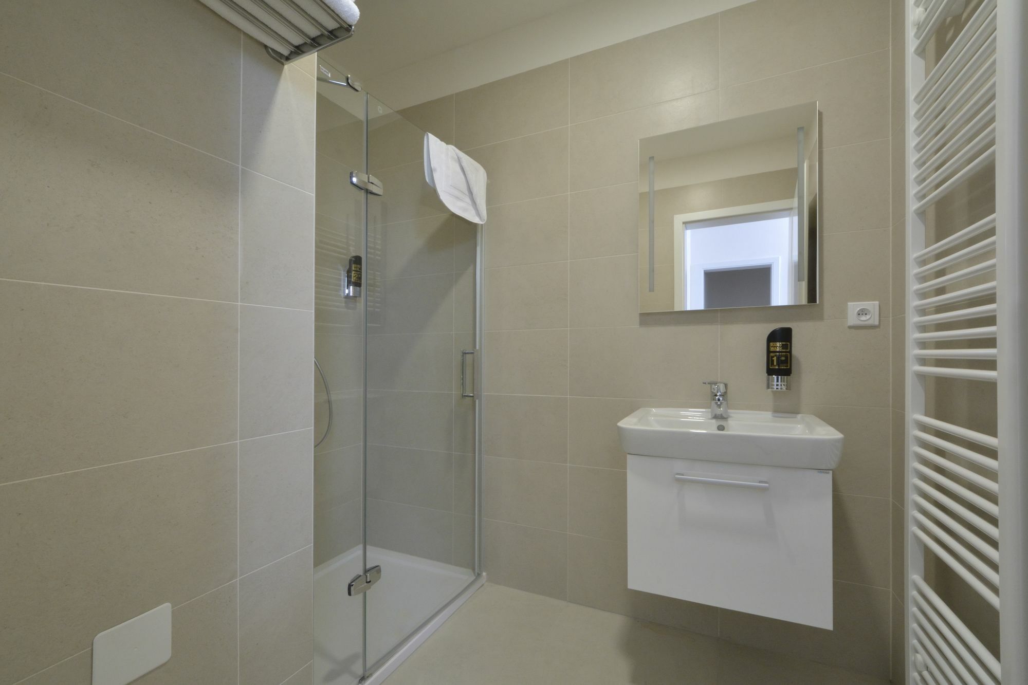 Downtown Suites Belohorska Praga Exterior foto